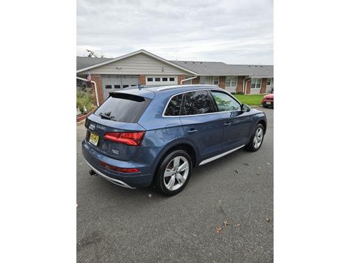 2018 Audi Q5 2.0T Premium Plus