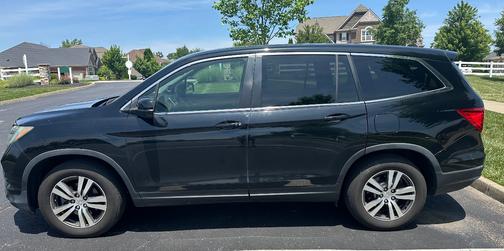 Black 2016 Honda Pilot EX-L