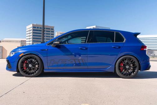 Blue 2024 Volkswagen Golf R 2.0T DSG