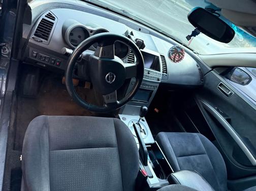 2005 Nissan Maxima SE