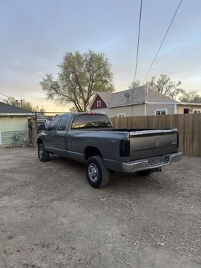 Gray 2004 Dodge Ram 2500 Laramie Quad Cab