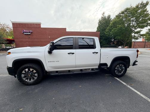 White 2020 Chevrolet Silverado 2500 WT