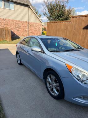 2013 Hyundai SONATA Limited