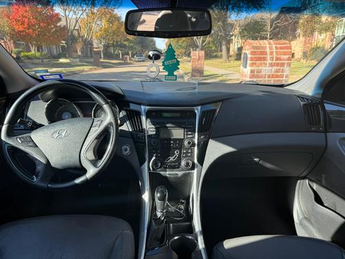 2013 Hyundai SONATA Limited