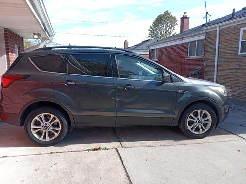Gray 2019 Ford Escape SEL