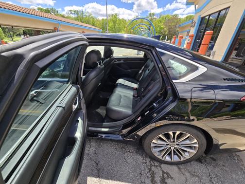 2015 Hyundai Genesis 3.8