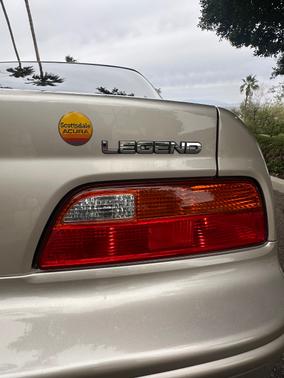 Beige 1993 Acura Legend L