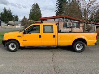 2004 Ford F-350 XL Crew Cab Super Duty