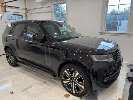 2024 Land Rover Range Rover P400 SE SWB