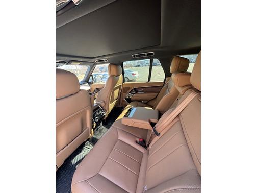 2024 Land Rover Range Rover P400 SE SWB