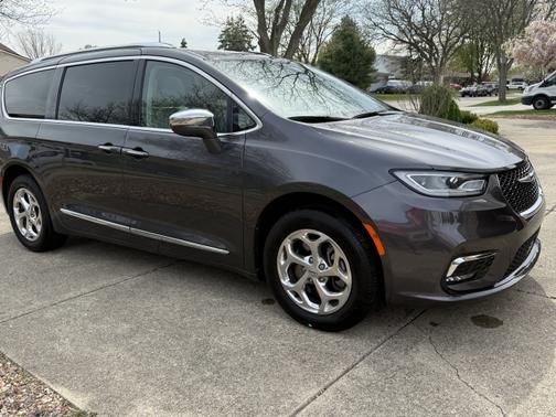 2021 Chrysler Pacifica Limited