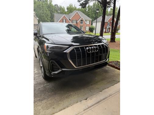 2021 Audi Q3 45 S line Premium