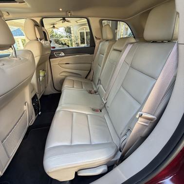 Red 2018 Jeep Grand Cherokee Limited