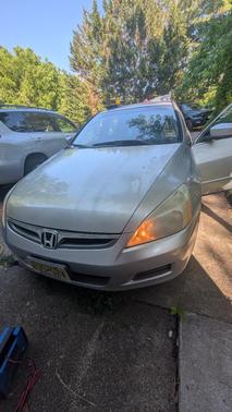 Silver 2007 Honda Accord SE