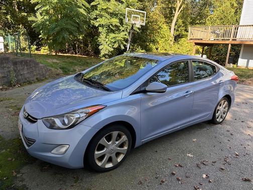 2012 Hyundai ELANTRA Limited