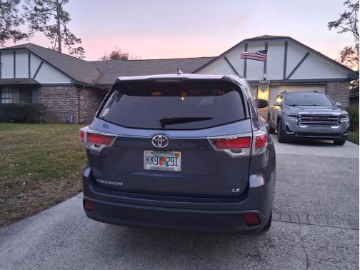 2015 Toyota Highlander LE Plus