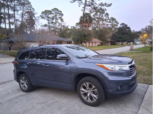 2015 Toyota Highlander LE Plus