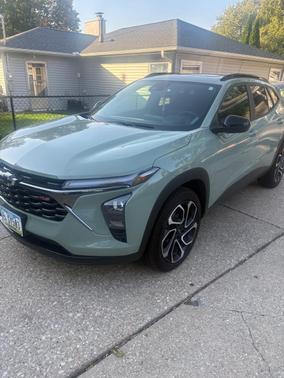 Green 2024 Chevrolet Trax 2RS