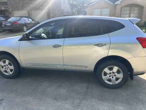 2011 Nissan Rogue S