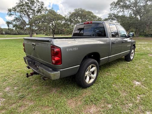 Gray 2007 Dodge Ram 1500 SLT Quad Cab