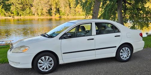 2004 Toyota Corolla CE