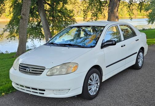 2004 Toyota Corolla CE
