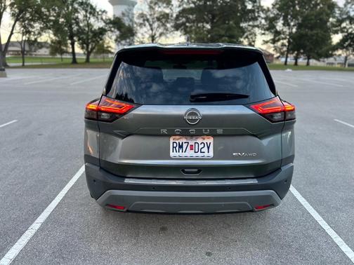 Gray 2023 Nissan Rogue SV