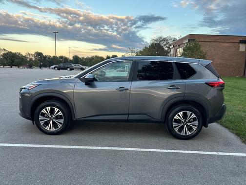 Gray 2023 Nissan Rogue SV