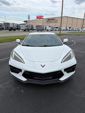 White 2020 Chevrolet Corvette Stingray w/3LT