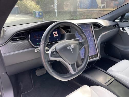 2018 Tesla Model S 75D
