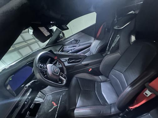 2020 Chevrolet Corvette Stingray w/3LT