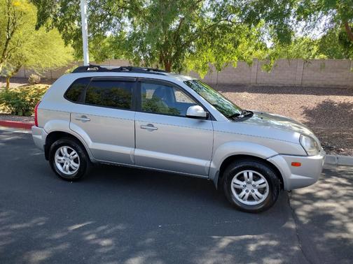 Silver 2008 Hyundai TUCSON Limited