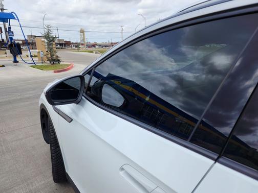 White 2021 Volkswagen ID.4 Pro S