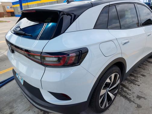 White 2021 Volkswagen ID.4 Pro S