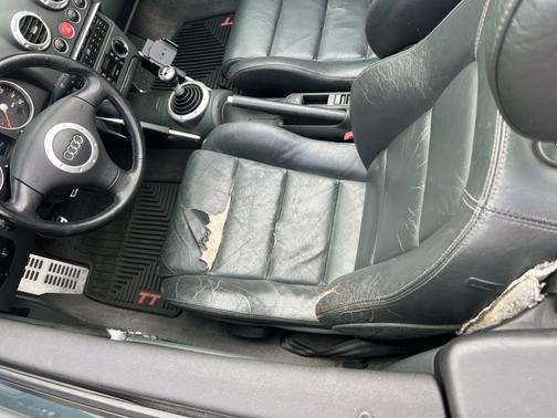 2001 Audi TT Roadster quattro