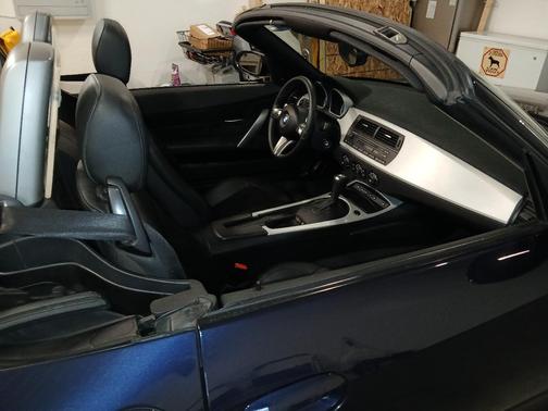 Blue 2007 BMW Z4 3.0i Roadster