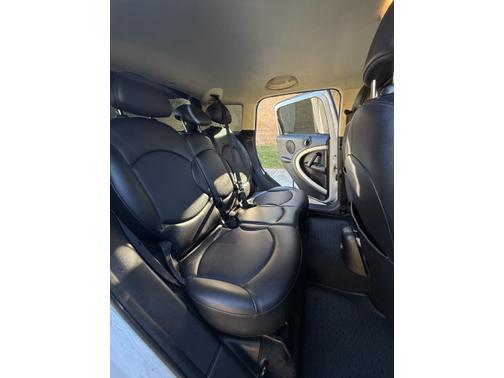 2012 MINI Cooper Countryman Base