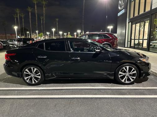 2017 Nissan Maxima 3.5 Platinum