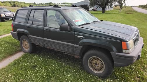 1993 Jeep Grand Cherokee Laredo 4WD