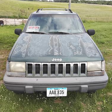 1993 Jeep Grand Cherokee Laredo 4WD