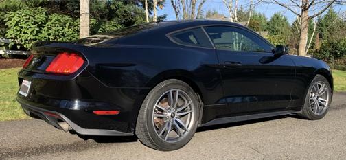 2015 Ford Mustang EcoBoost Premium