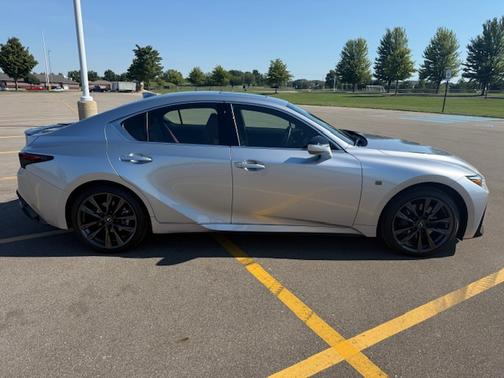 2025 Lexus IS 350 F SPORT Design