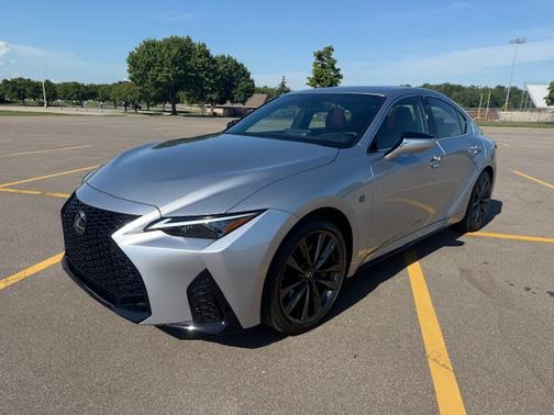 2025 Lexus IS 350 F SPORT Design
