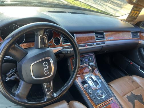 2008 Audi A8 4.2 quattro L