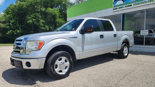 Gray 2011 Ford F-150 XLT