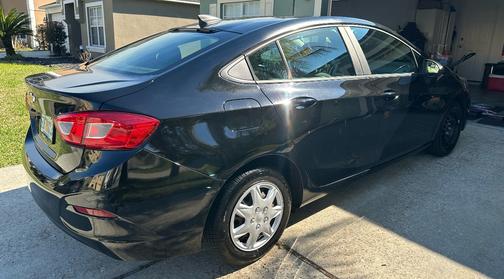 Black 2018 Chevrolet Cruze LS
