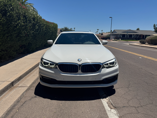 White 2017 BMW 530 i