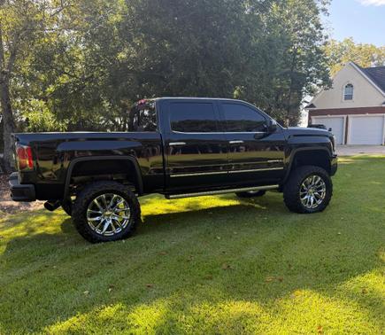 Black 2018 GMC Sierra 1500 Denali