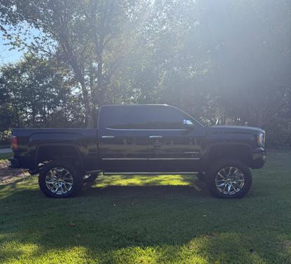 Black 2018 GMC Sierra 1500 Denali