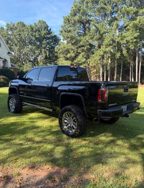 Black 2018 GMC Sierra 1500 Denali
